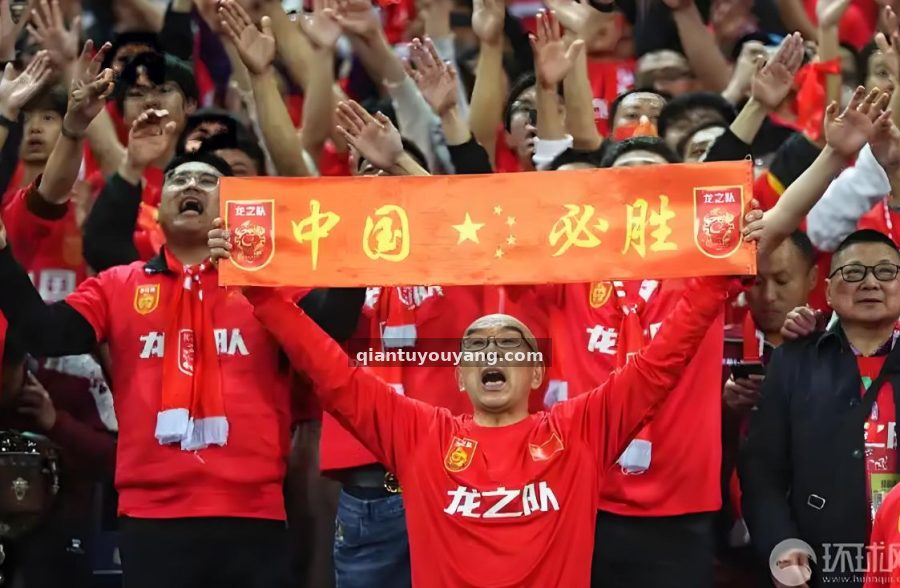 从梯队弃将到中场核心：林昭远的五年逆袭路与青训反思